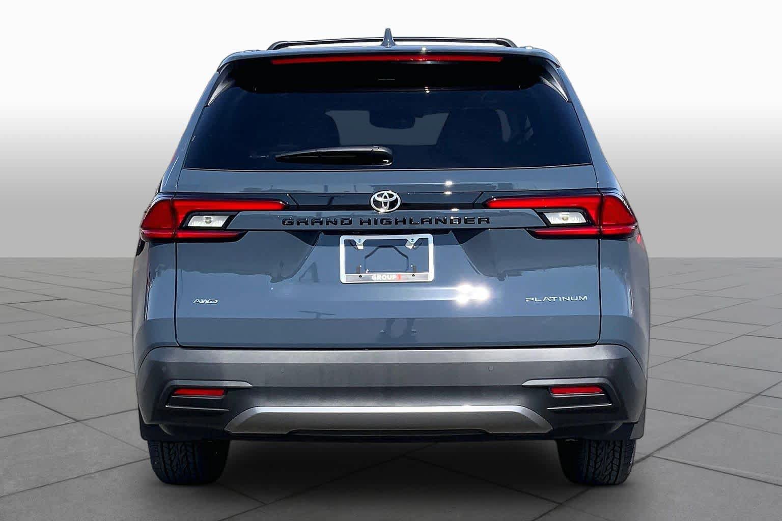 New 2026 Toyota Grand Highlander AWD image 4