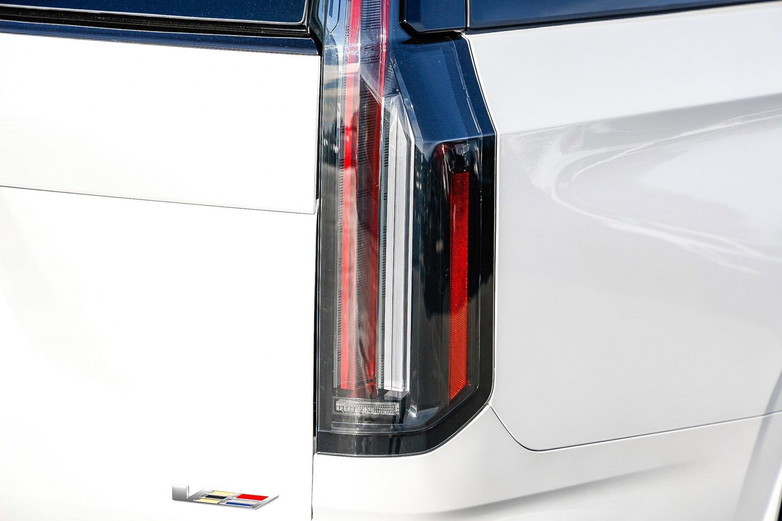 Used 2025 Cadillac Escalade V w/ LPO, Floor Liner Package image 8