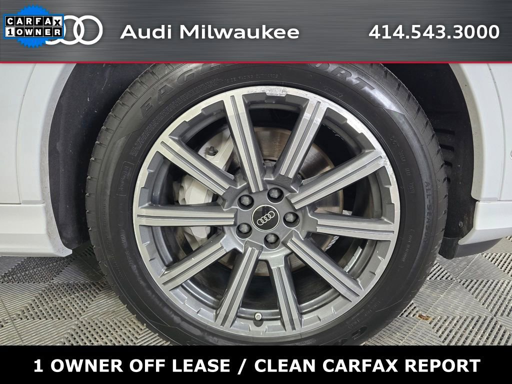 Used 2023 Audi Q7 2.0T Premium Plus w/ Premium Plus Package image 2