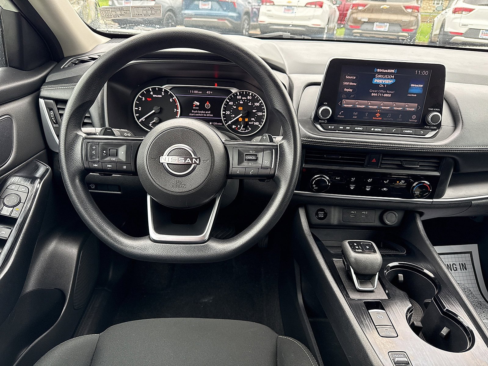 Used 2024 Nissan Rogue S FWD image 11