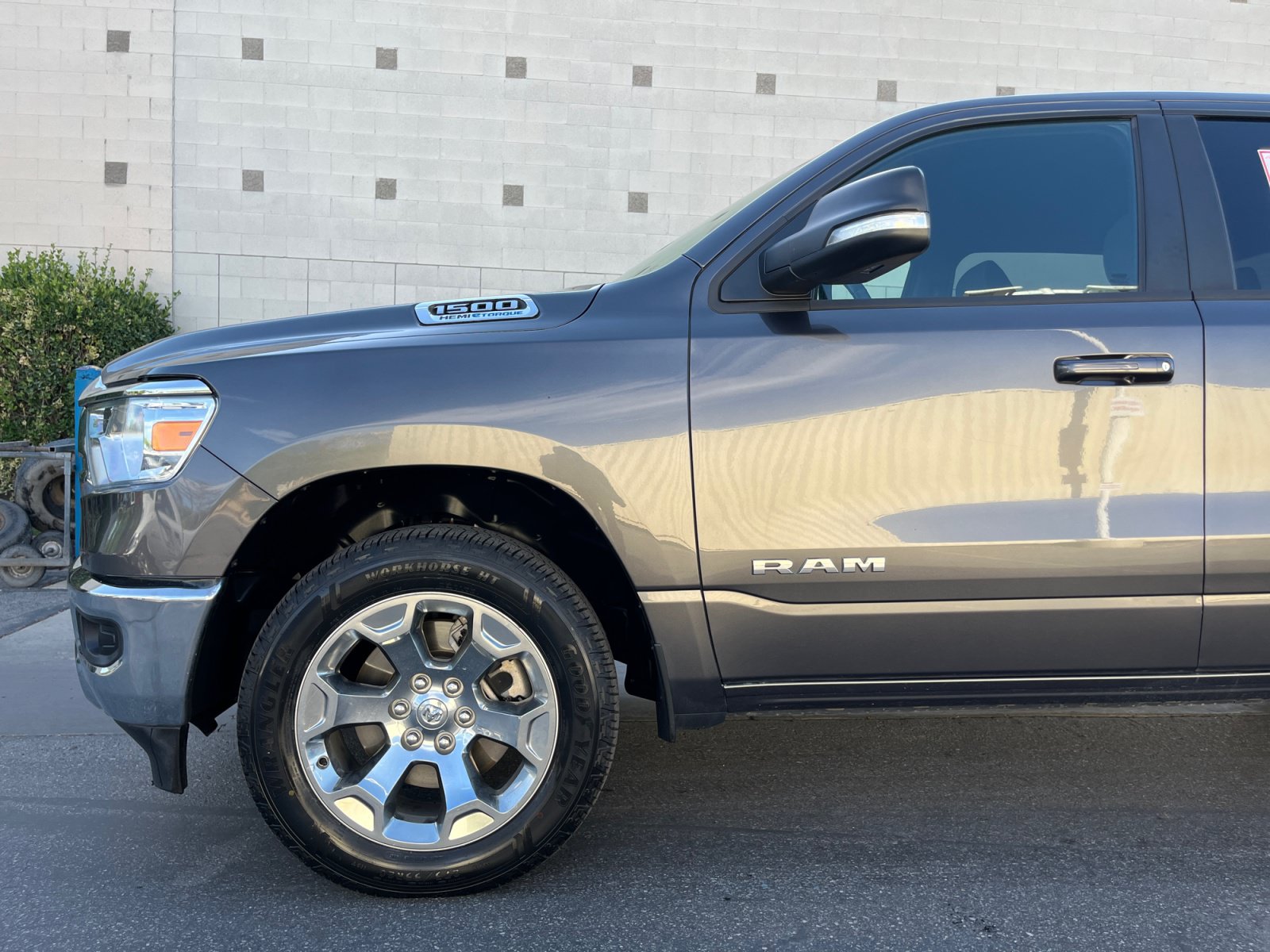 Used 2022 RAM 1500 Big Horn AWD/4WD image 9