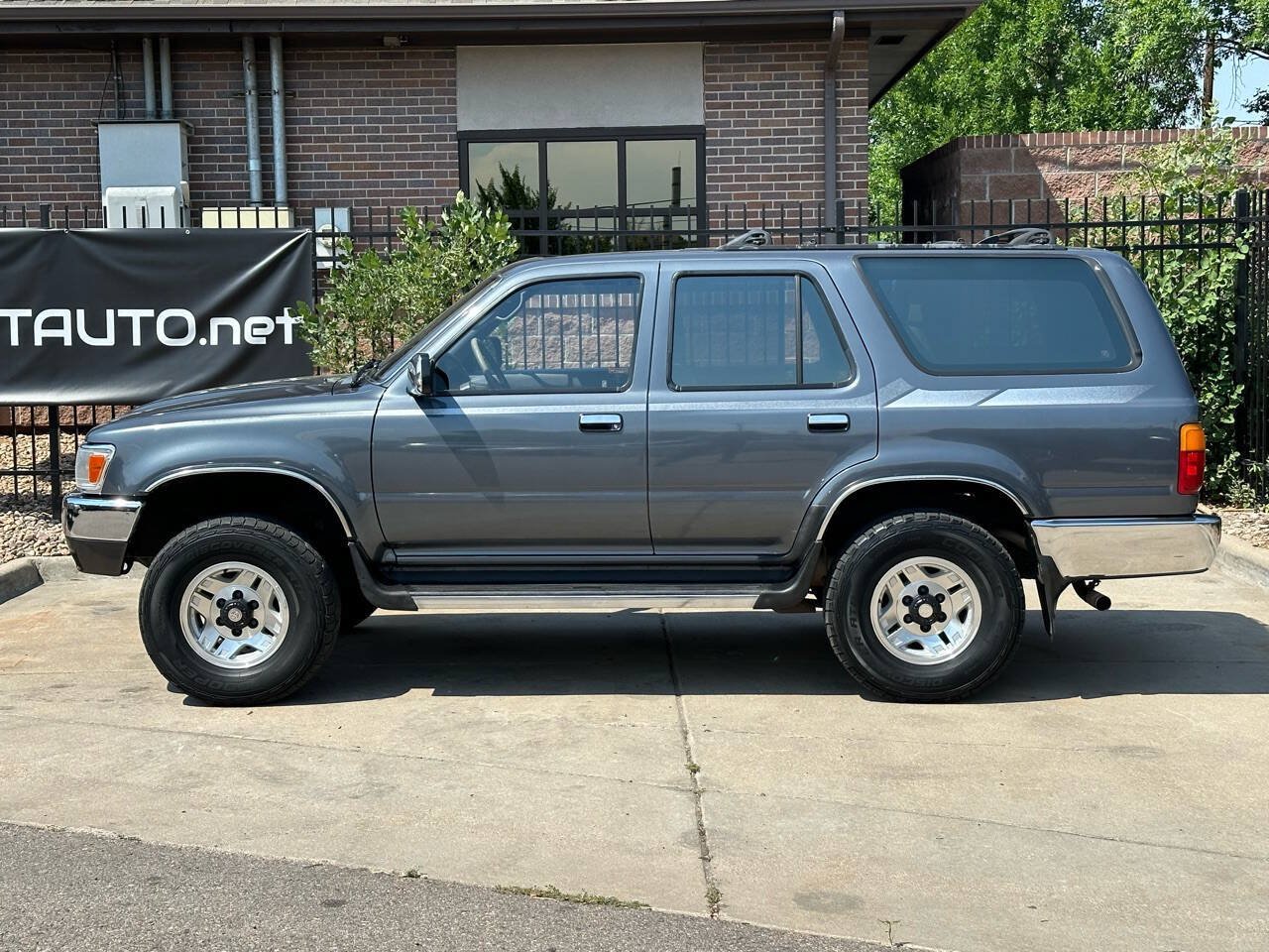 Used 1993 Toyota 4Runner SR5 AWD/4WD image 7