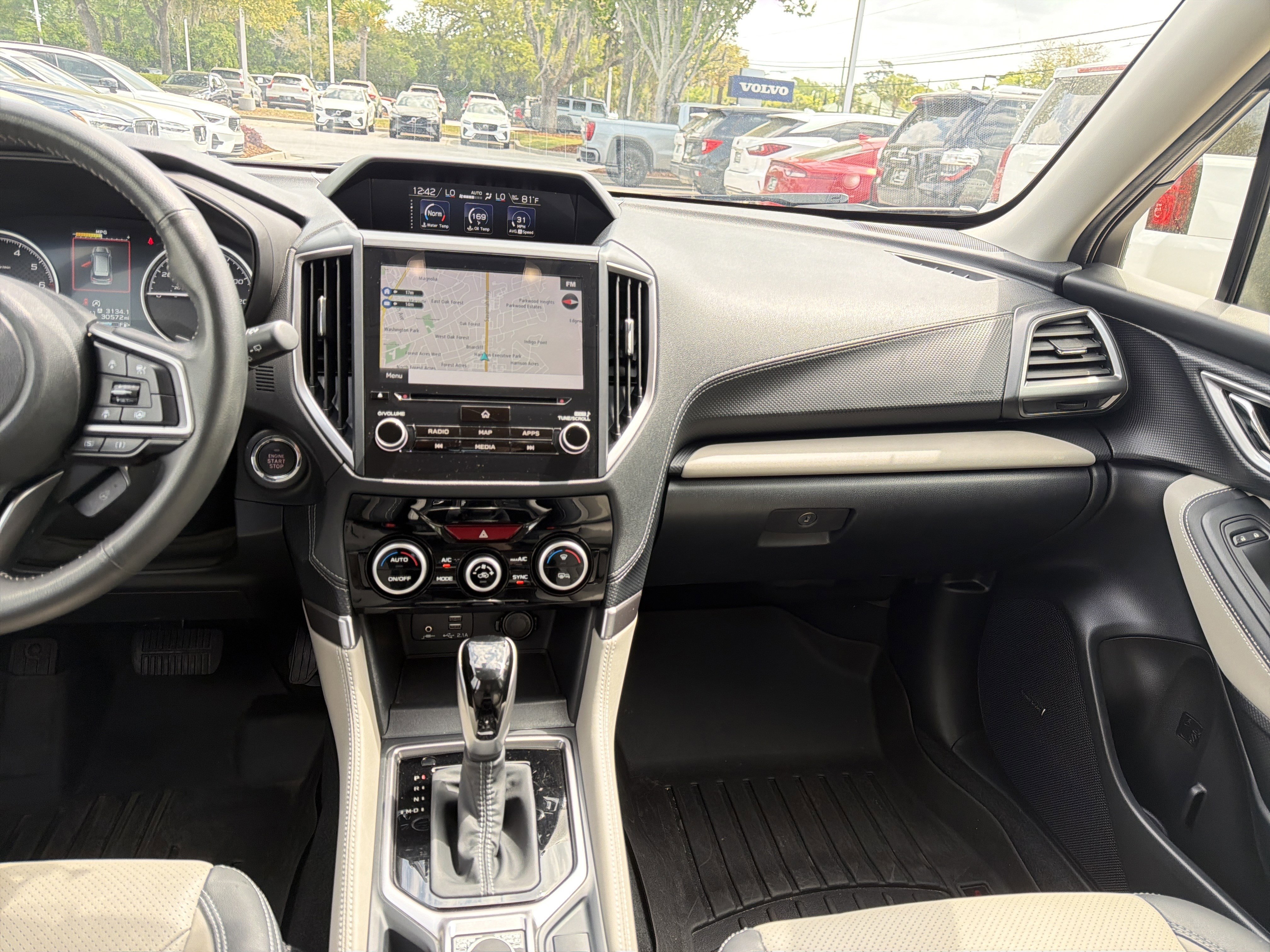 Used 2023 Subaru Forester Limited image 31