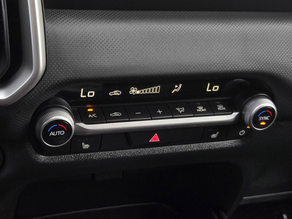 Certified 2025 MAZDA CX-50 2.5 Hybrid w/ Preferred Pkg image 18