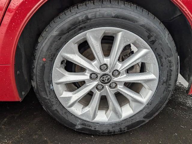 Used 2021 Toyota Corolla LE image 27