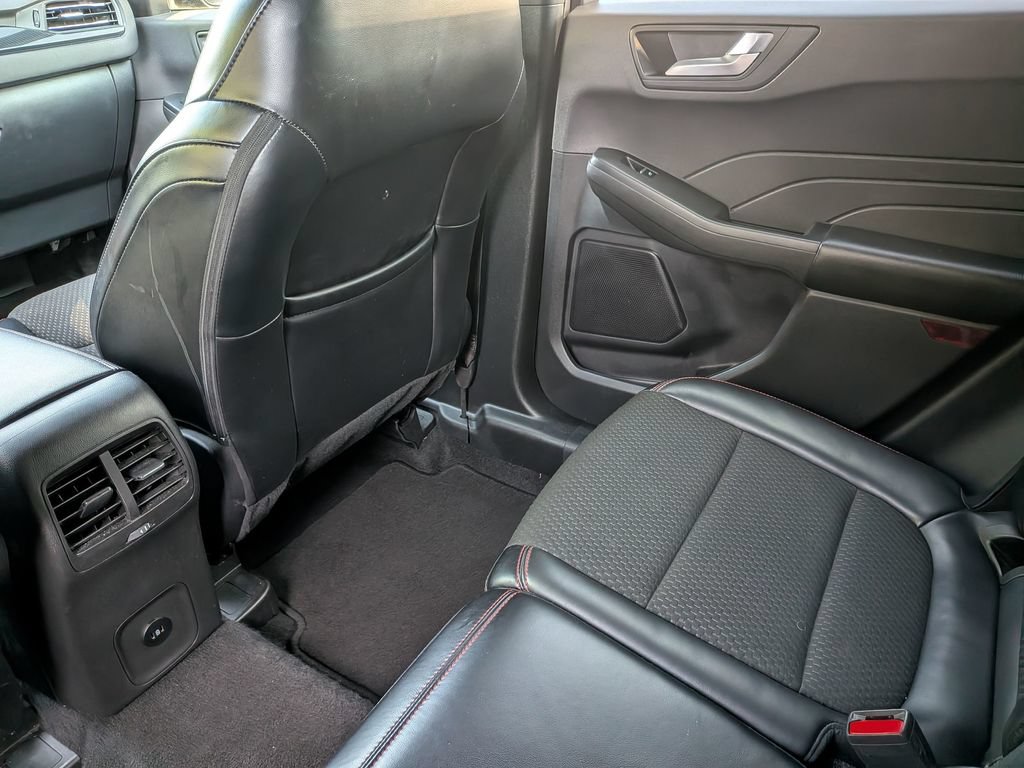 Used 2024 Ford Escape ST-Line FWD image 35