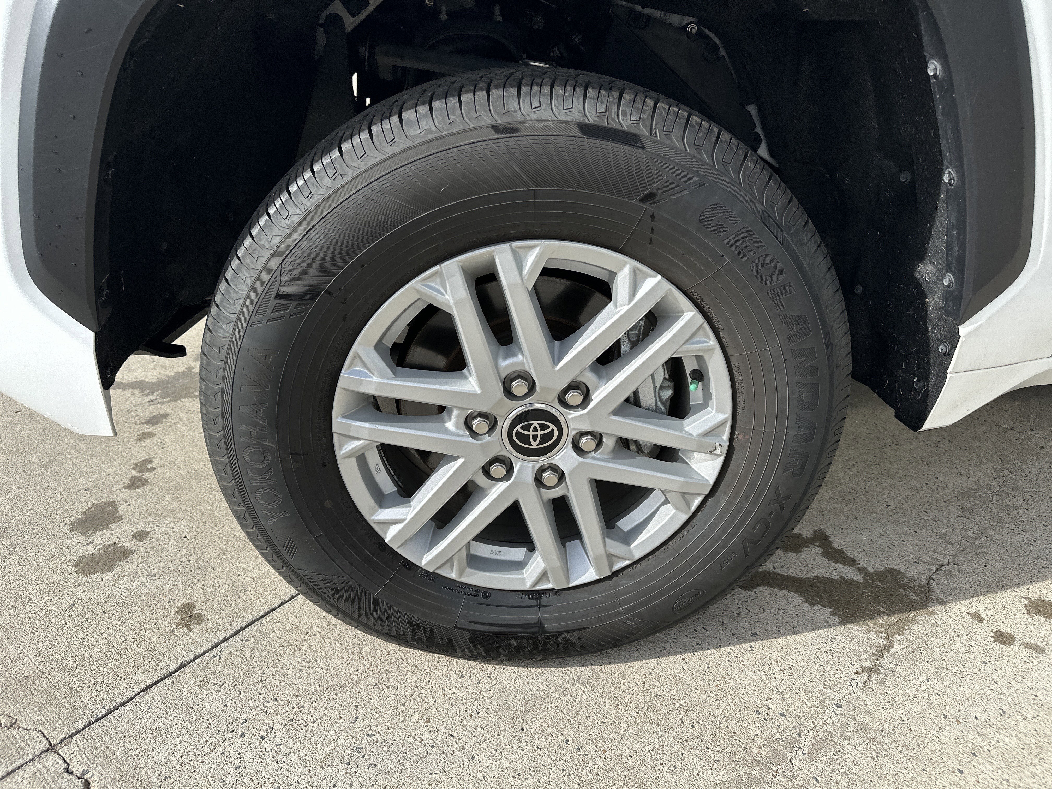 Used 2024 Toyota Tundra SR5 w/ SR5 Convenience Package image 25