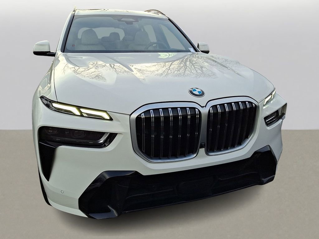 Certified 2024 BMW X7 xDrive40i w/ Executive Package image 2