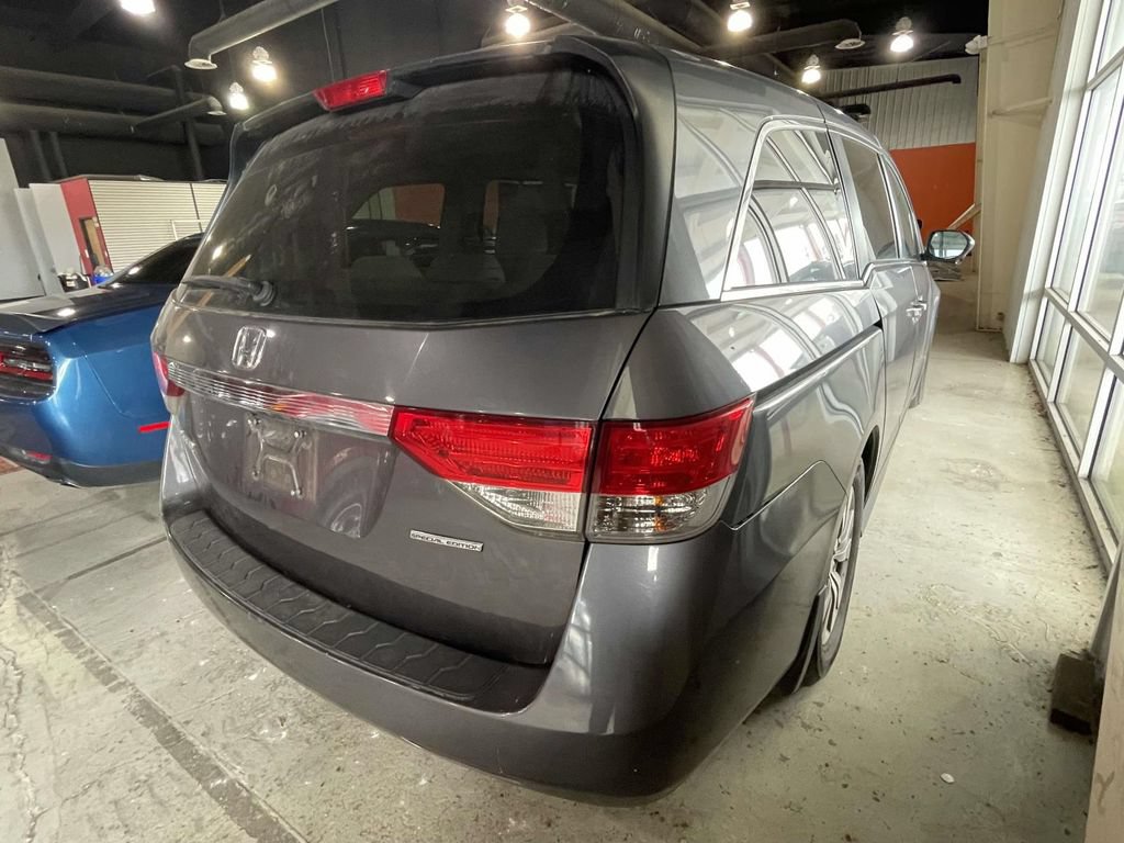 Used 2016 Honda Odyssey SE image 6