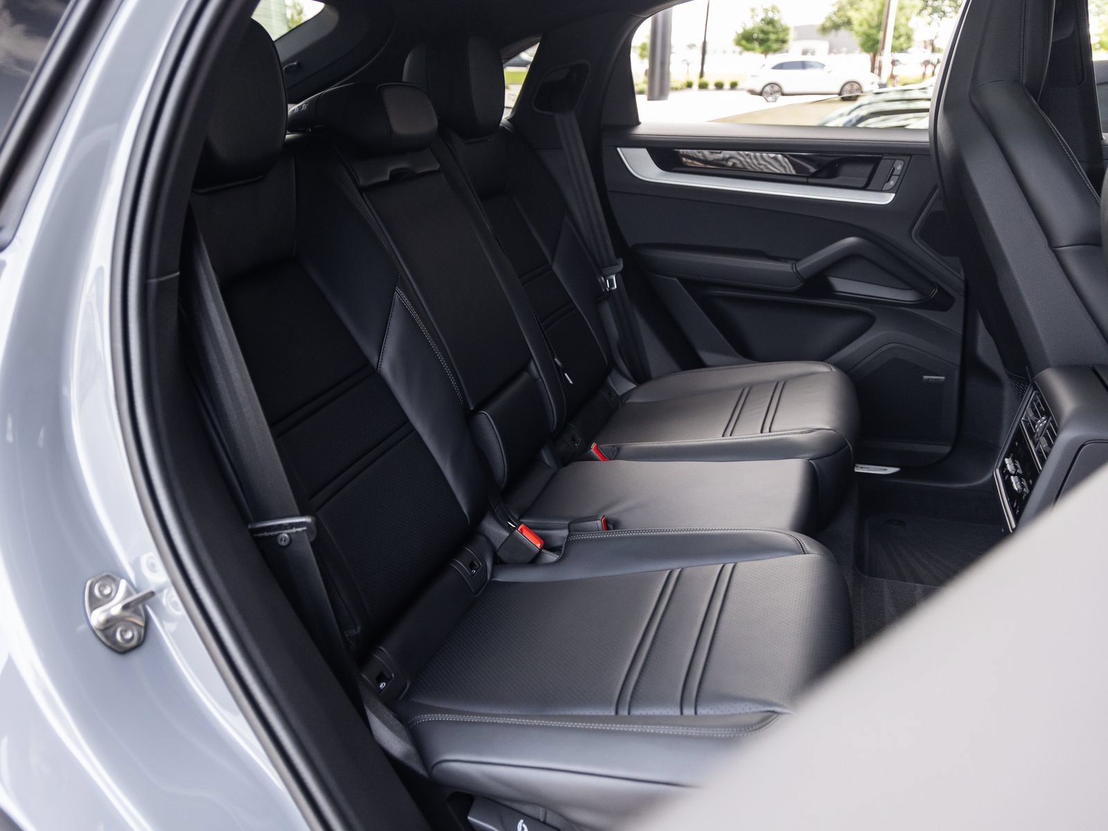 New 2026 Porsche Cayenne S AWD/4WD image 39