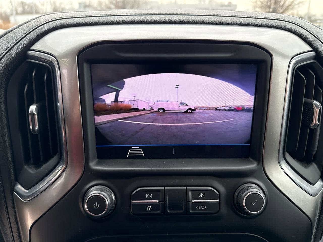 Used 2021 Chevrolet Silverado 3500 LT w/ Convenience Package image 16