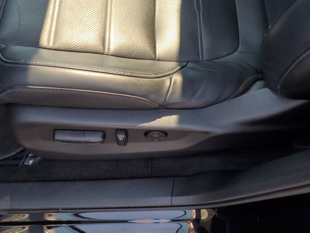 Used 2020 Honda CR-V Touring image 18