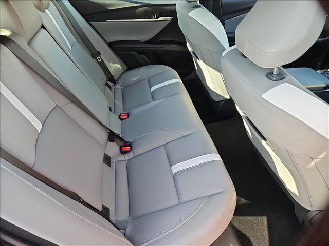 Certified 2026 Toyota Camry SE w/ Convenience Package FWD image 25