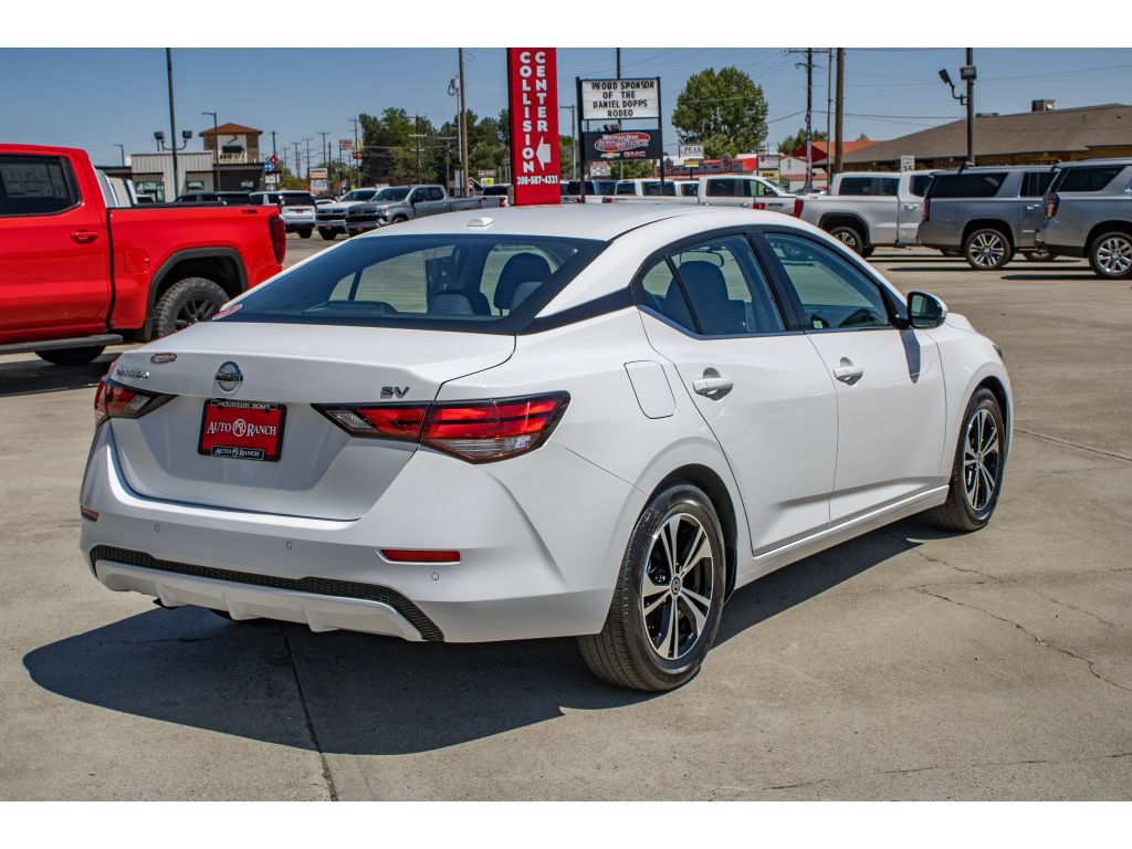 Used 2022 Nissan Sentra SV FWD image 8