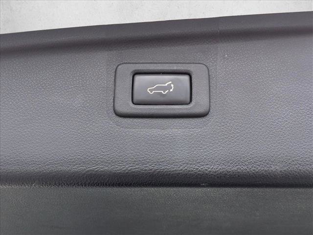 Used 2015 Subaru Outback 3.6R Limited image 7