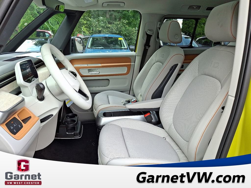 New 2025 Volkswagen ID. Buzz 1st Edition image 6