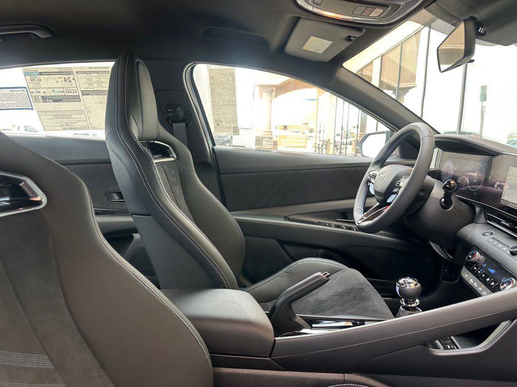 New 2025 Hyundai Elantra N FWD image 29