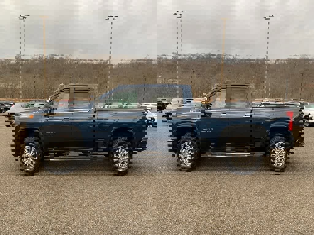 Used 2020 Chevrolet Silverado 2500 High Country w/ Z71 Off-Road Package image 2