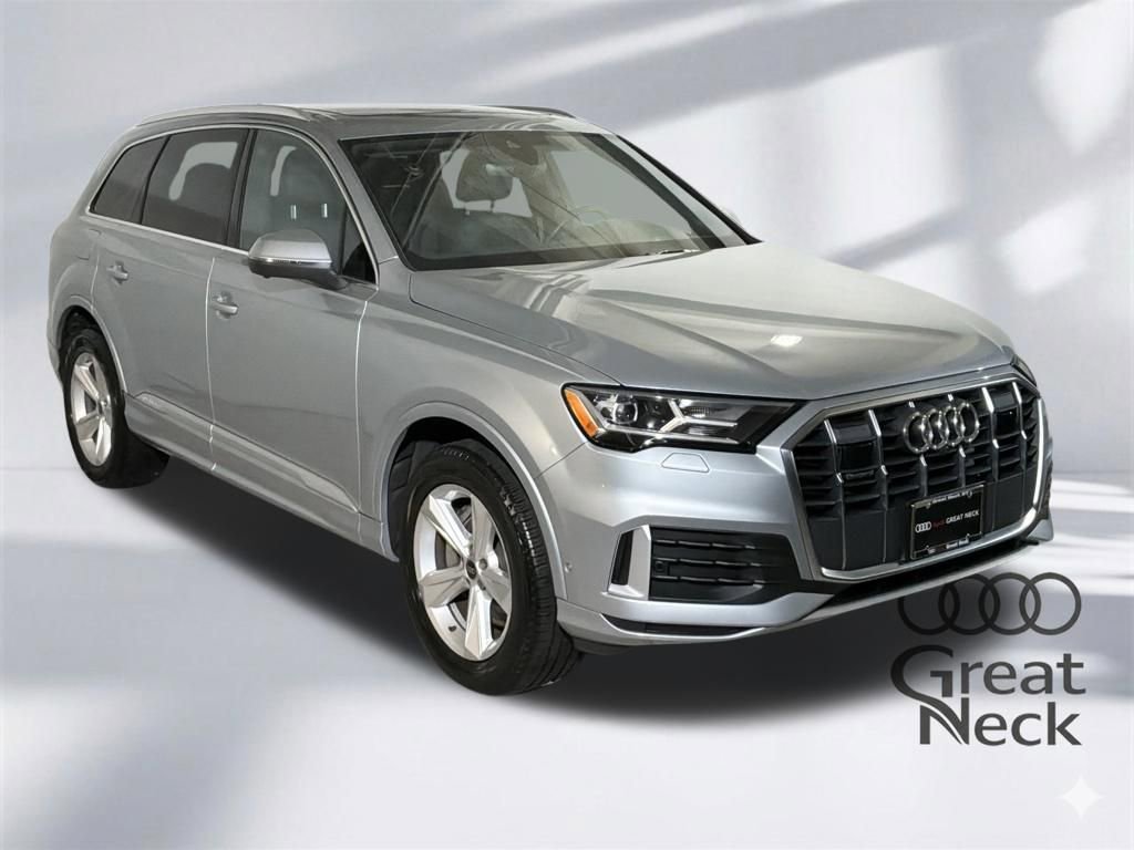 Used 2023 Audi Q7 2.0T Premium w/ Convenience Package image 11