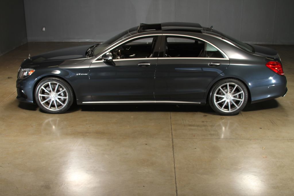Used 2014 Mercedes-Benz S 63 AMG 4MATIC Sedan w/ Driver Assistance Package image 18