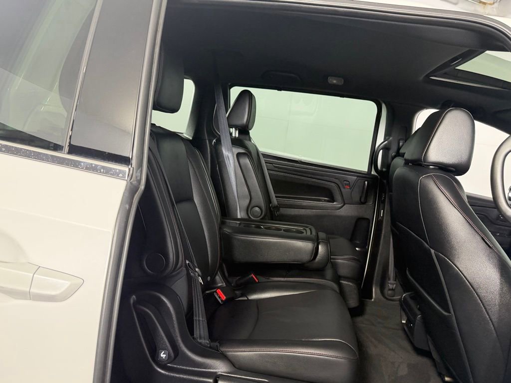 Used 2025 Honda Odyssey Sport-L image 28