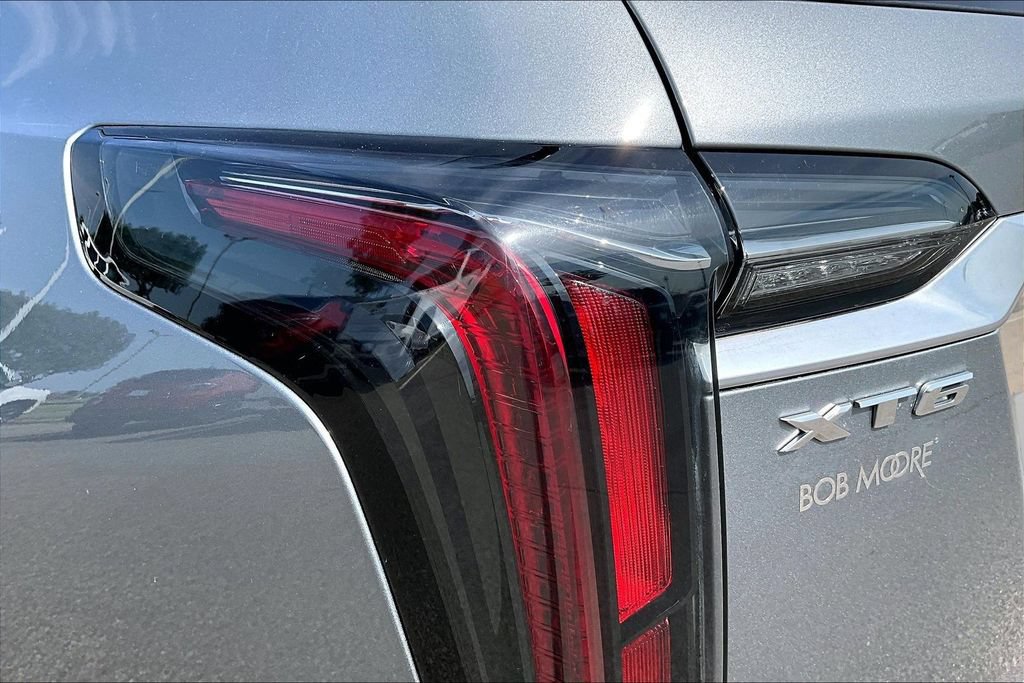 Certified 2024 Cadillac XT6 Sport w/ LPO, Red Accent Package AWD/4WD image 33