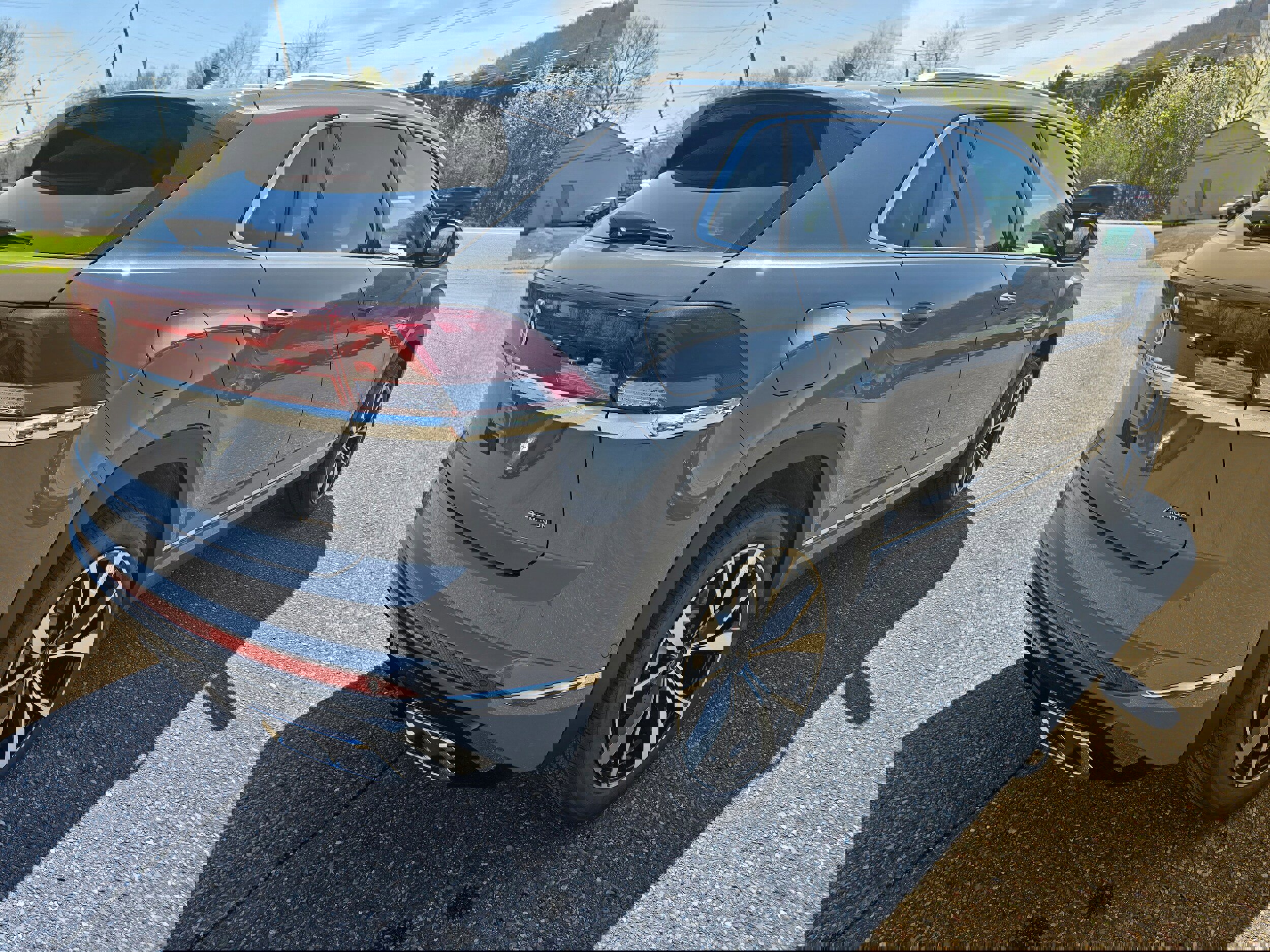 New 2026 Volkswagen Atlas Cross Sport SEL Premium R-Line image 7