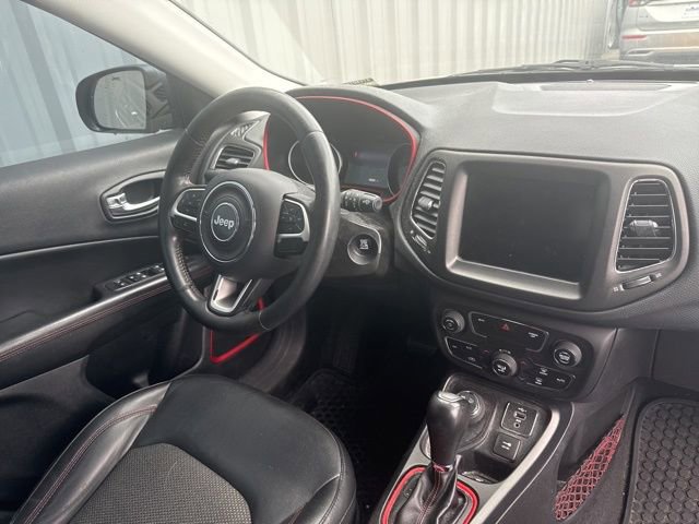 Used 2019 Jeep Compass Trailhawk image 7