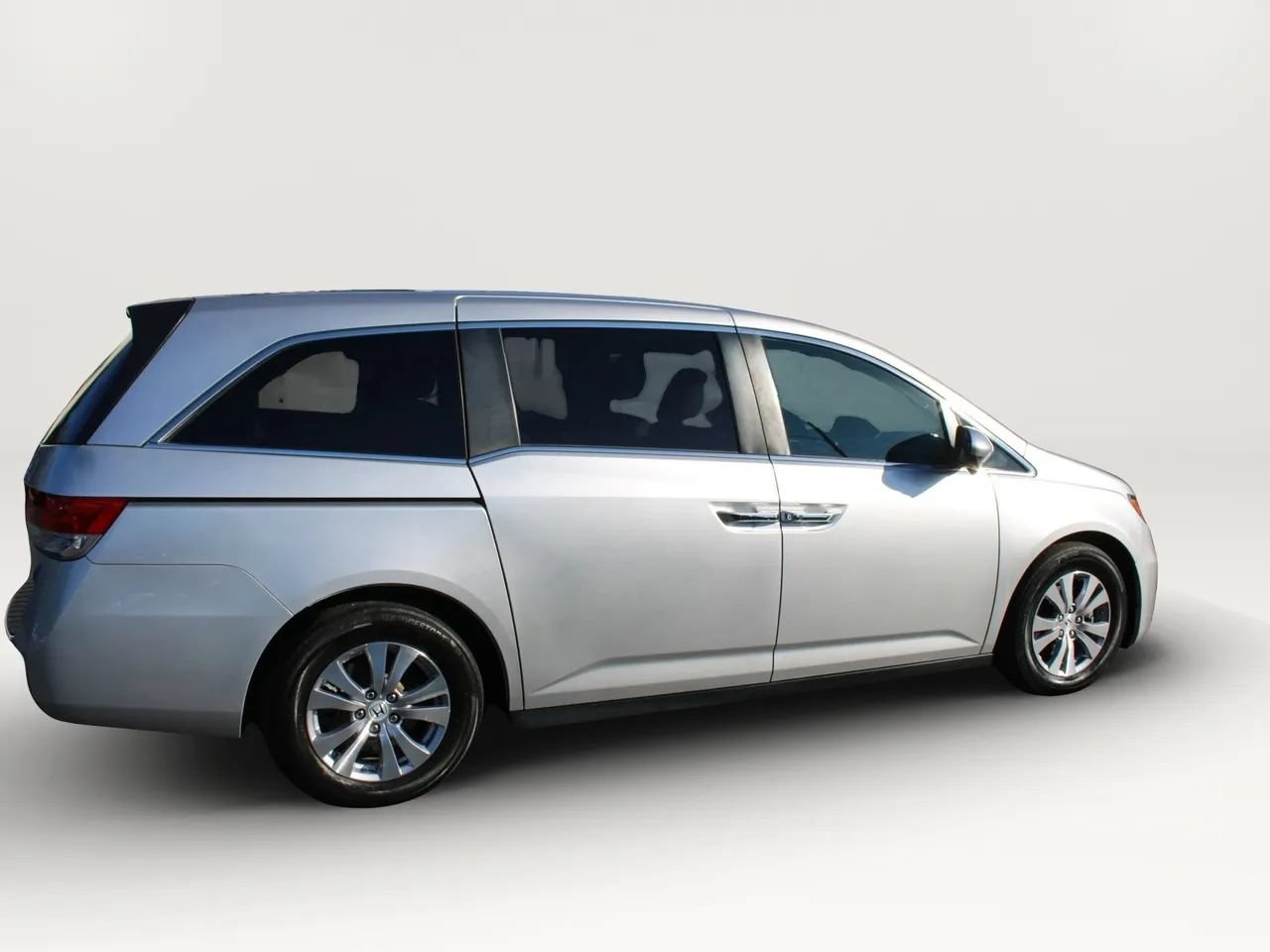 Used 2015 Honda Odyssey EX-L image 11