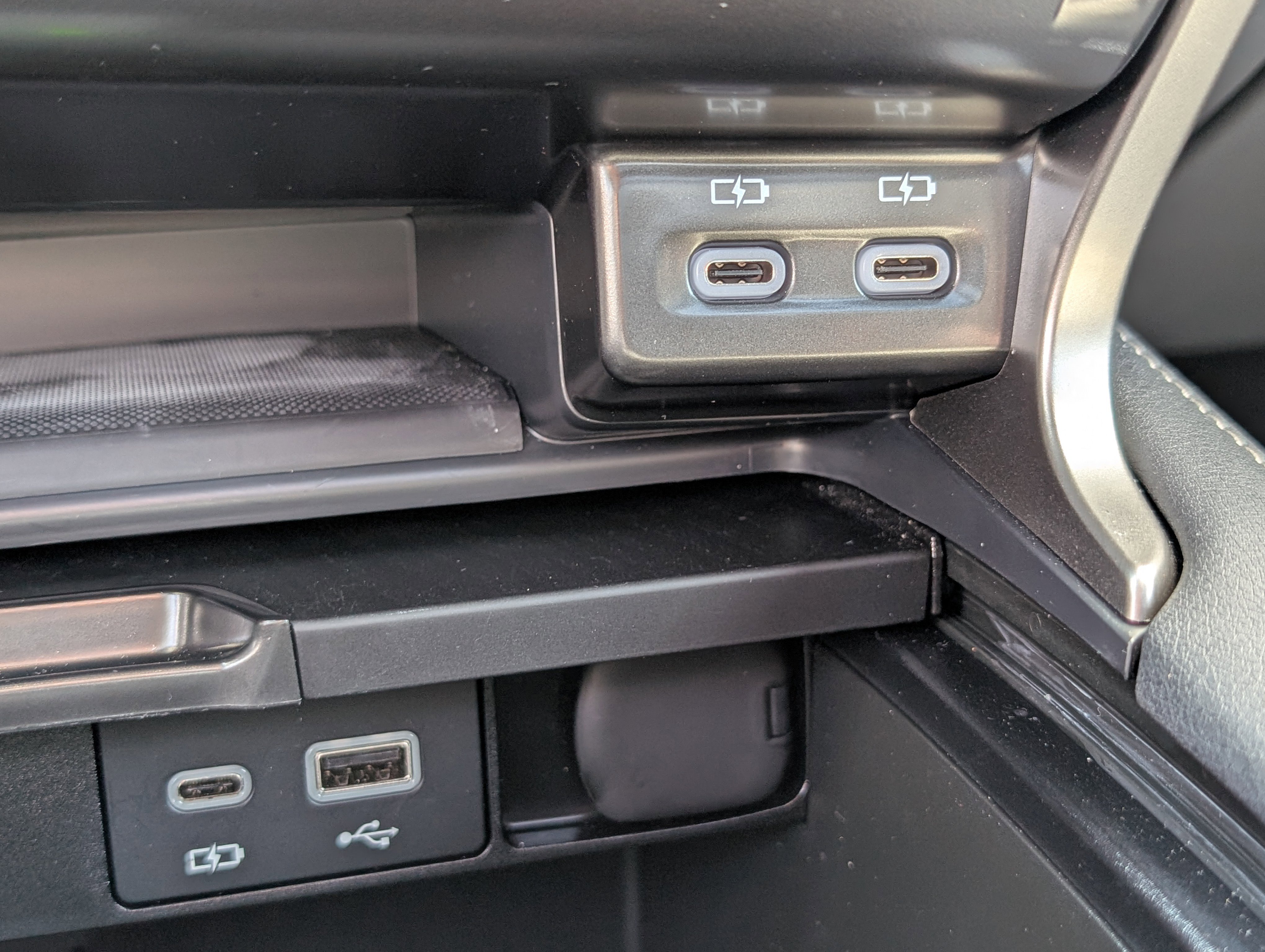 Used 2023 Lexus RX 350 w/ Cold Area Package image 27