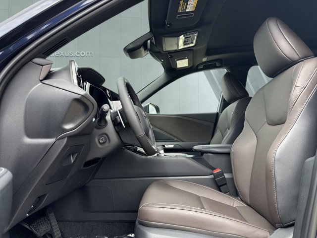 Certified 2026 Lexus TX 350 FWD w/ Technology Package image 7