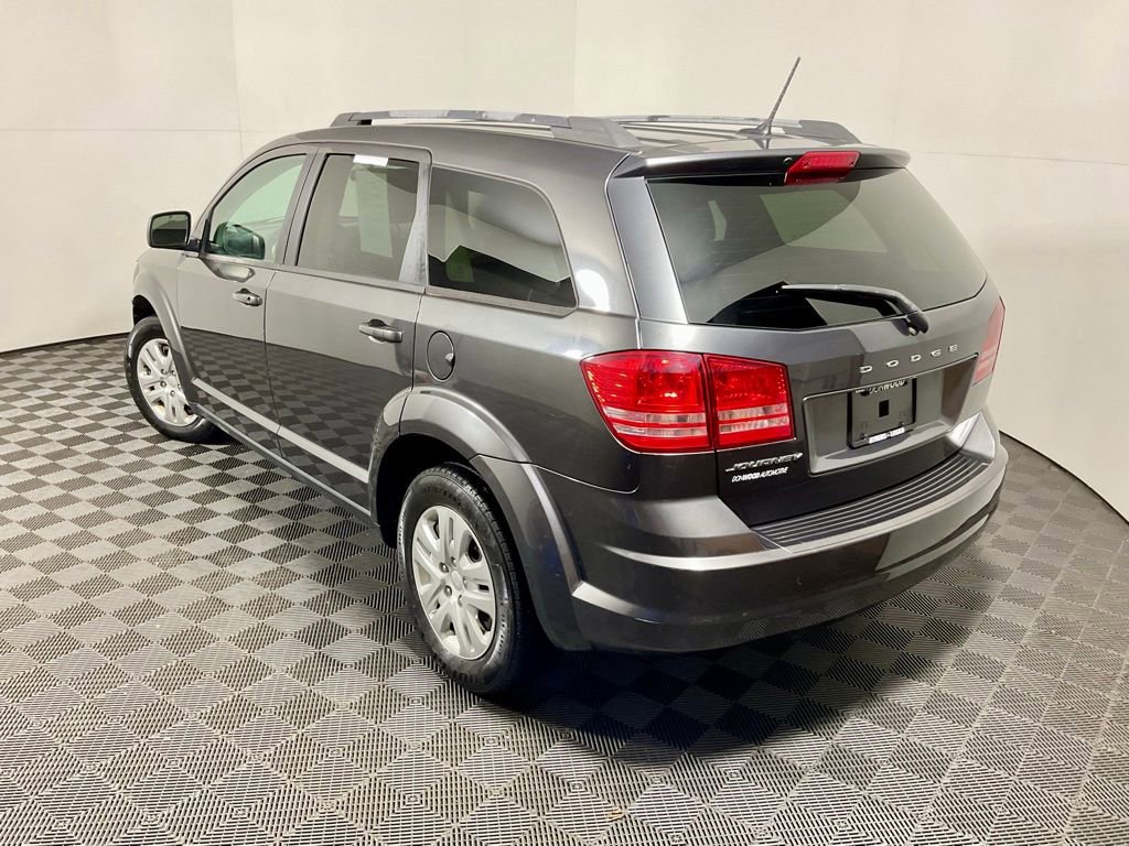 Used 2017 Dodge Journey SE FWD image 9