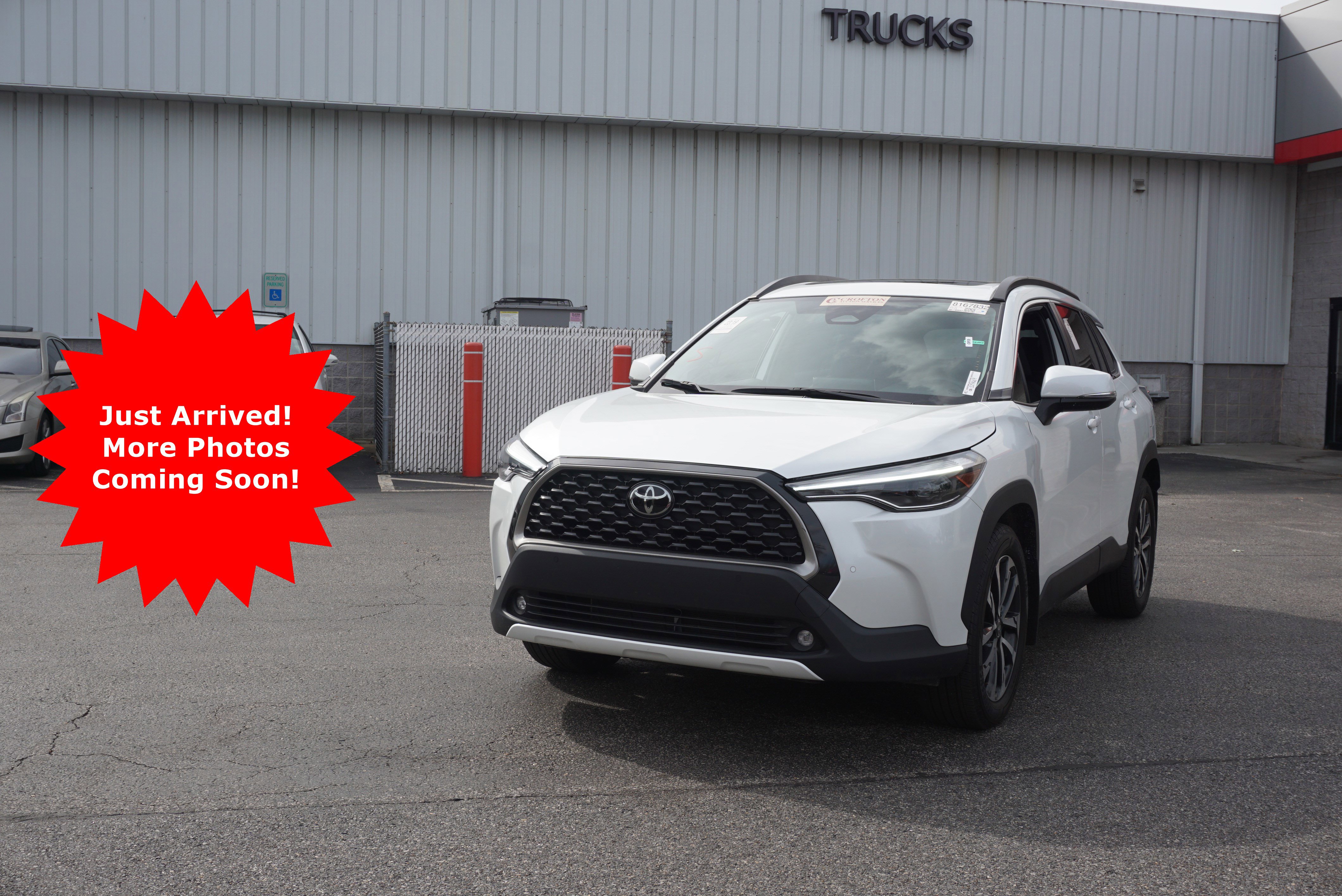 Used 2023 Toyota Corolla Cross XLE