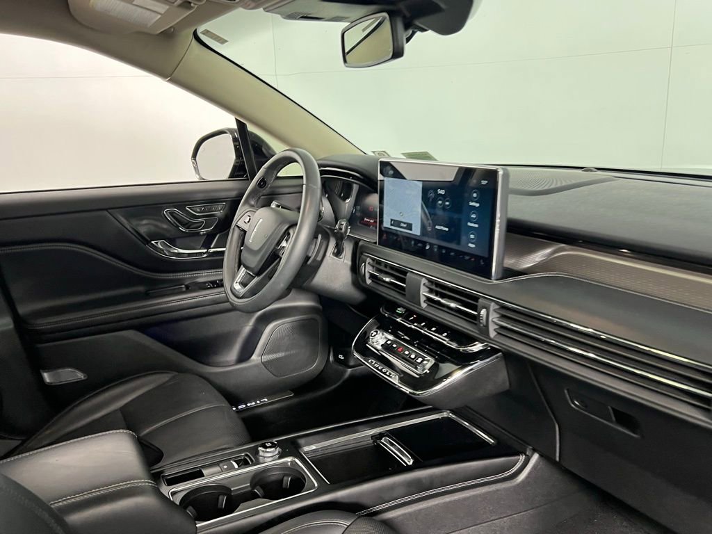 Used 2024 Lincoln Corsair Grand Touring image 29
