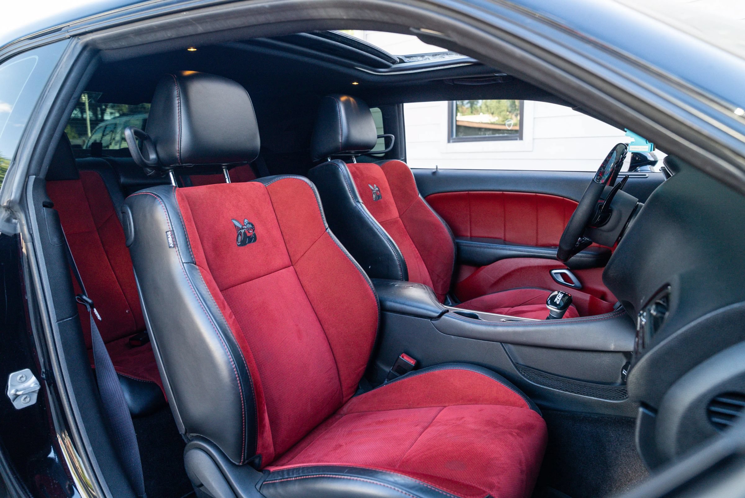 Used 2017 Dodge Challenger R/T Scat Pack w/ Leather Interior Group RWD image 20