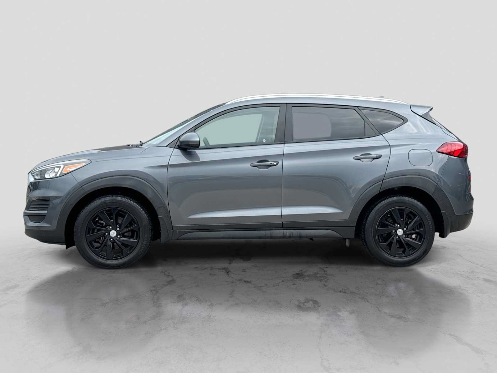 Used 2019 Hyundai Tucson Value w/ Cargo Package FWD image 3