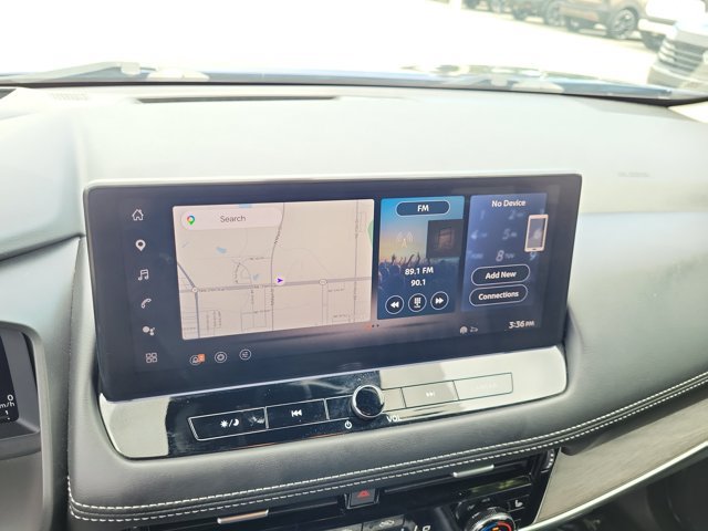 Used 2024 Nissan Rogue Platinum w/ Platinum Premium Package FWD image 29