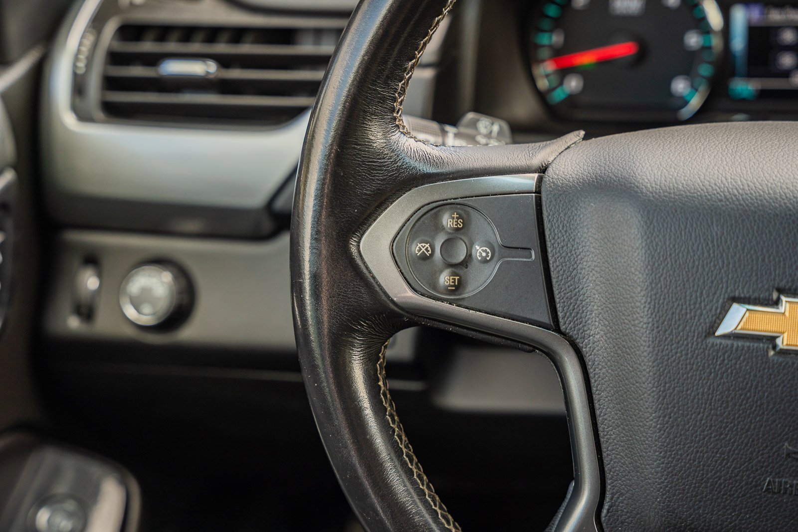 Used 2018 Chevrolet Tahoe LS w/ Max Trailering Package image 30