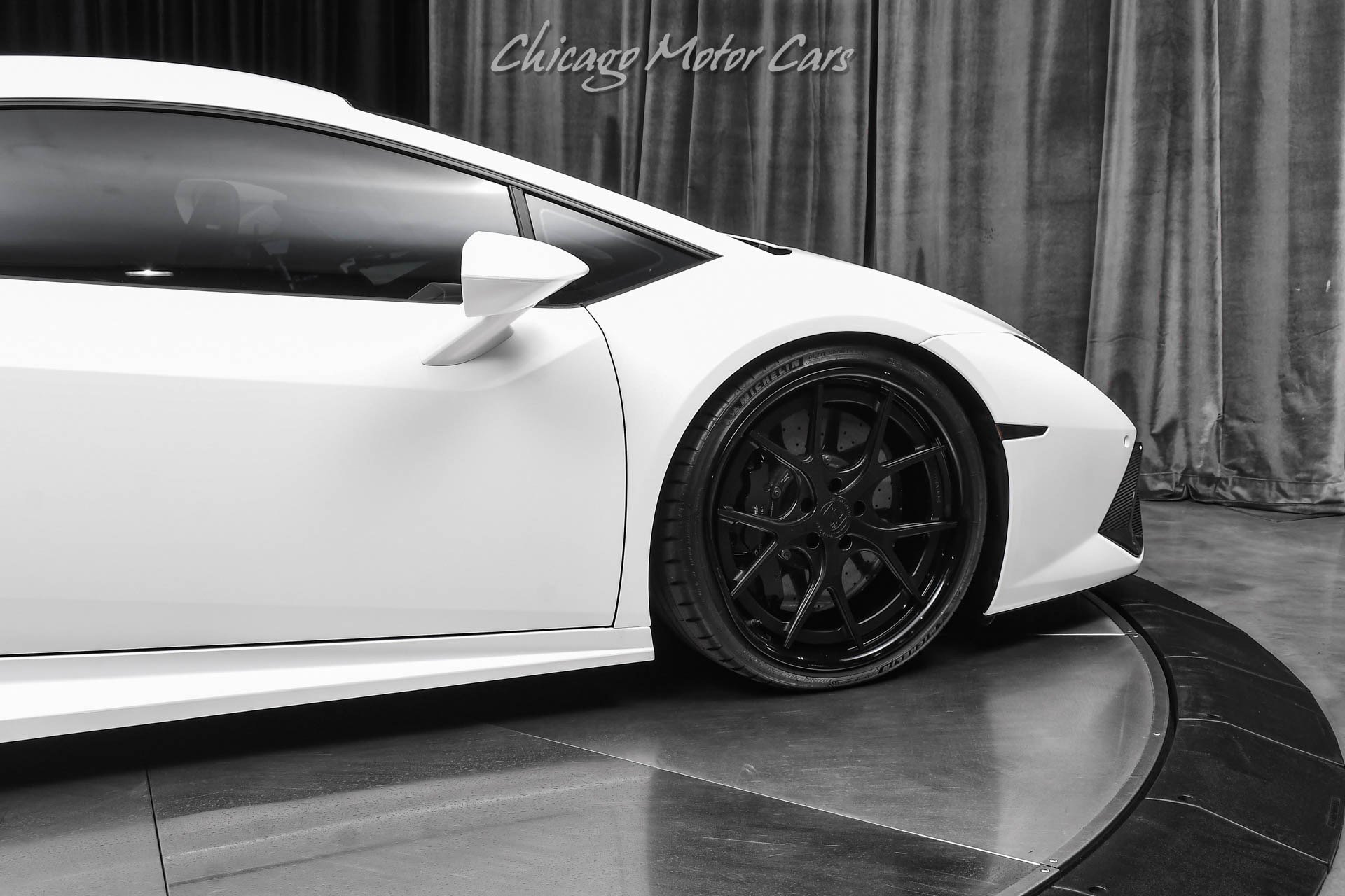 Used 2016 Lamborghini Huracan LP 610-4 AWD/4WD image 36