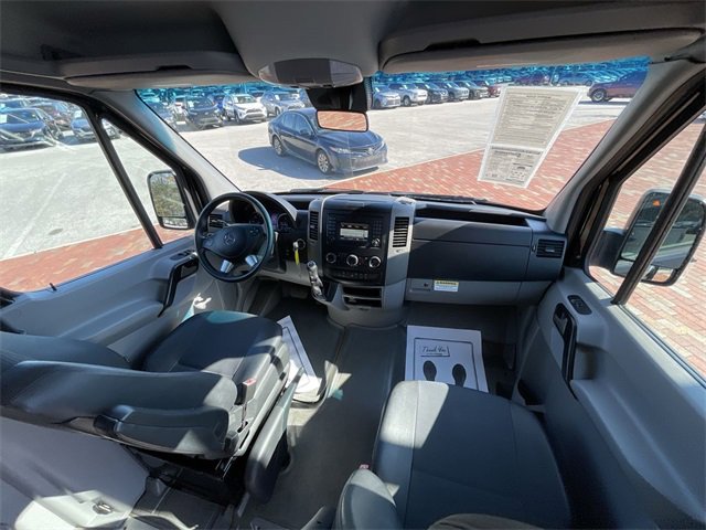 Used 2016 Mercedes-Benz Sprinter 2500 image 20