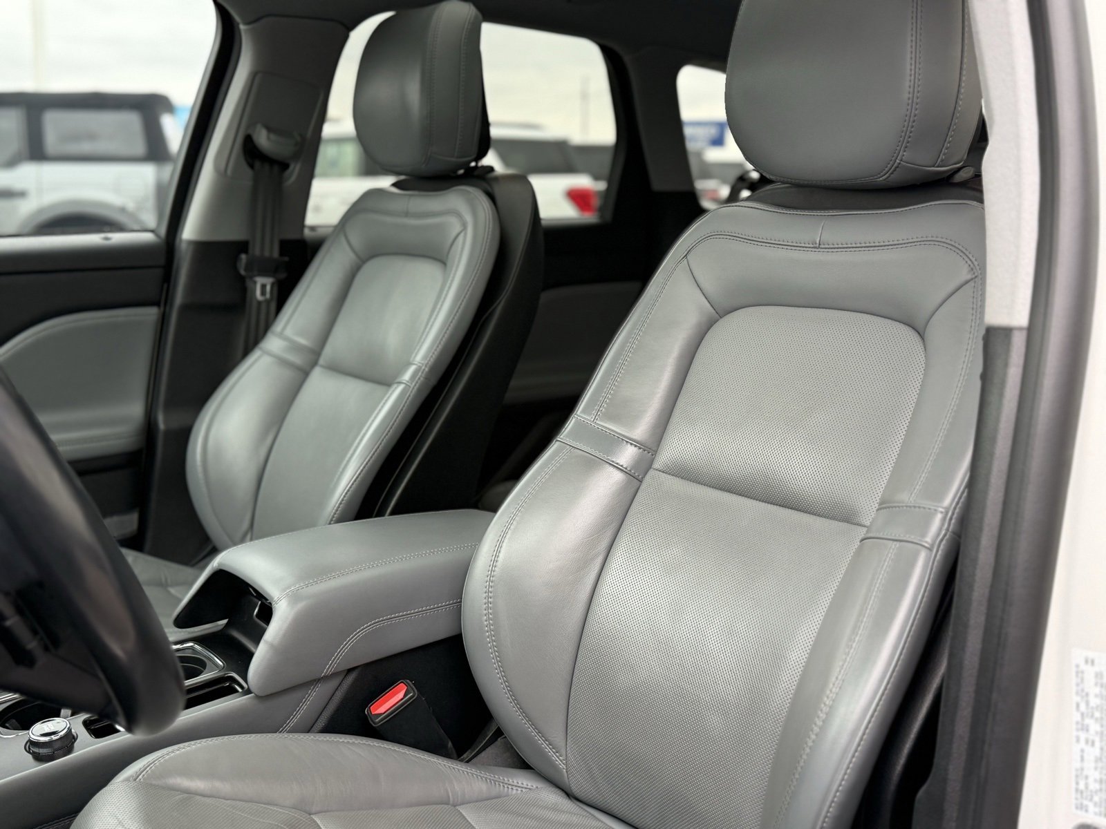 Used 2020 Lincoln Corsair Reserve w/ Equipment Group 201A image 7