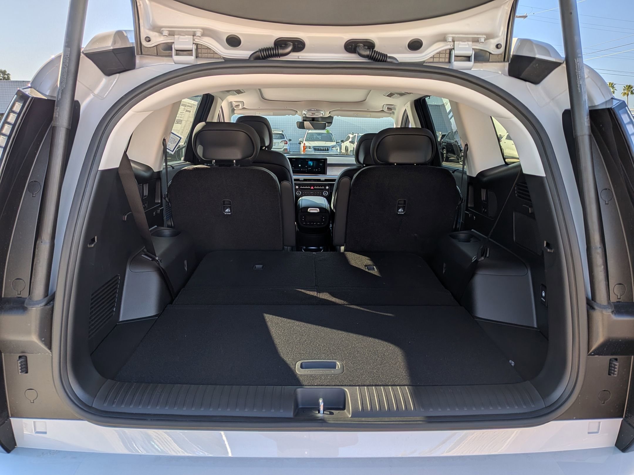 New 2026 Hyundai Ioniq 9 Limited w/ Tow & Go Package image 23