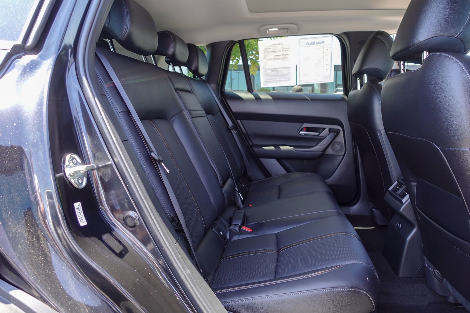 Certified 2025 MAZDA CX-50 AWD 2.5 Hybrid w/ Premium Pkg image 16