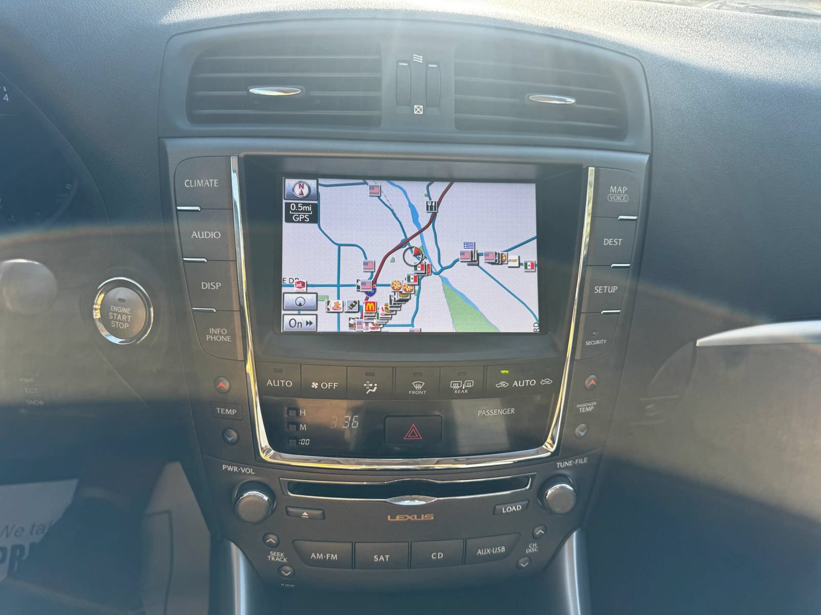 Used 2012 Lexus IS 350C w/ Luxury Pkg RWD image 13