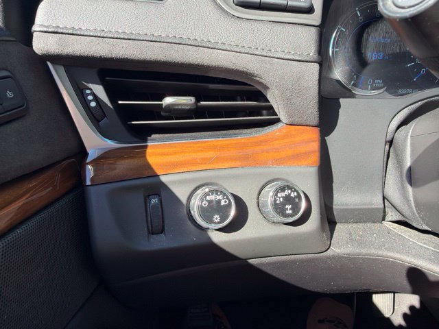 Used 2020 Cadillac Escalade Luxury AWD/4WD image 43