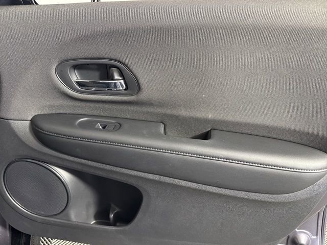 Used 2020 Honda HR-V Sport image 21