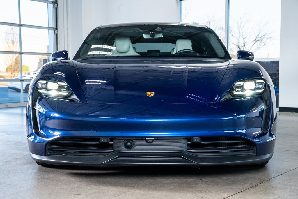 Used 2021 Porsche Taycan 4S image 3