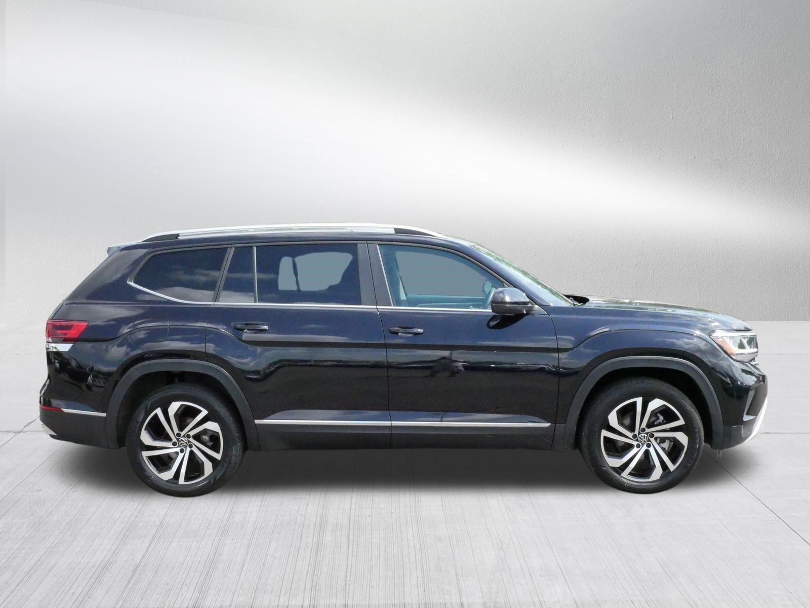 Certified 2023 Volkswagen Atlas SEL AWD/4WD image 6