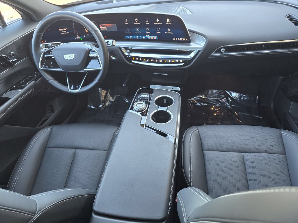 Certified 2024 Cadillac Lyriq Sport w/ LPO, Floor Liner Package AWD/4WD image 46