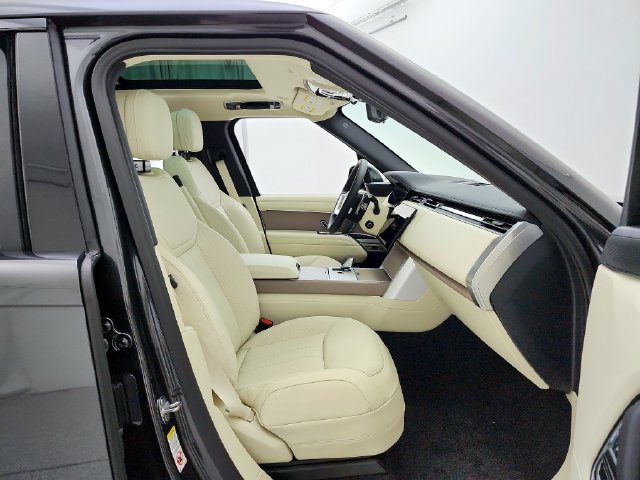New 2026 Land Rover Range Rover SE AWD/4WD image 18